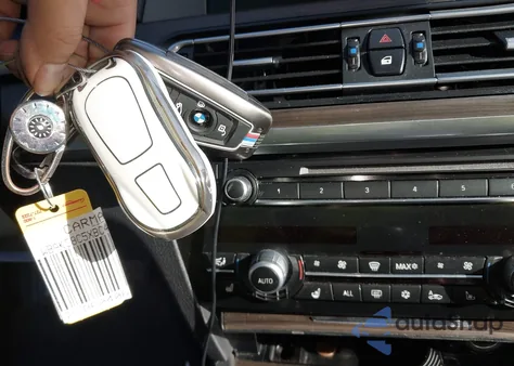 2011 BMW 750Li xDrive z USA, uszkodzony, nr VIN WBAKC8C5XBC433622